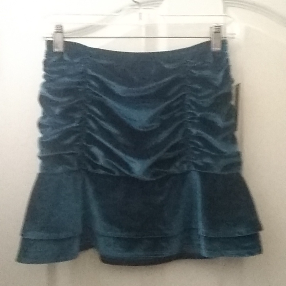 FINAL MARKDOWN NWOT wild fable strapless window shade top large